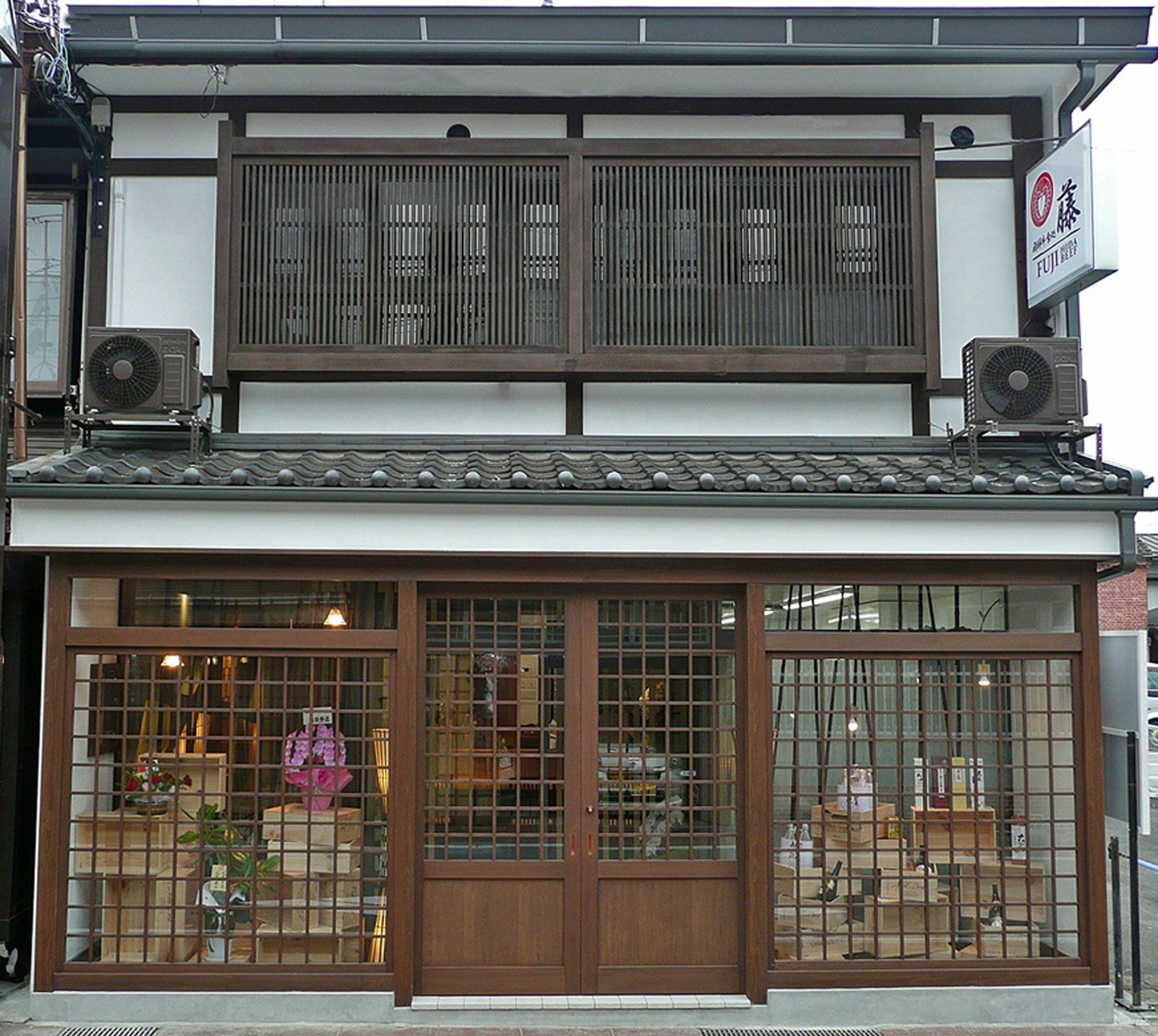 Hida Takayama Relax Hostel Bettei Fuji Buitenkant foto